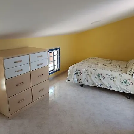 Bonito Adosado En Zona Muy Tranquila Holiday home *