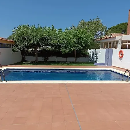 Holiday home Bonito Adosado En Zona Muy Tranquila